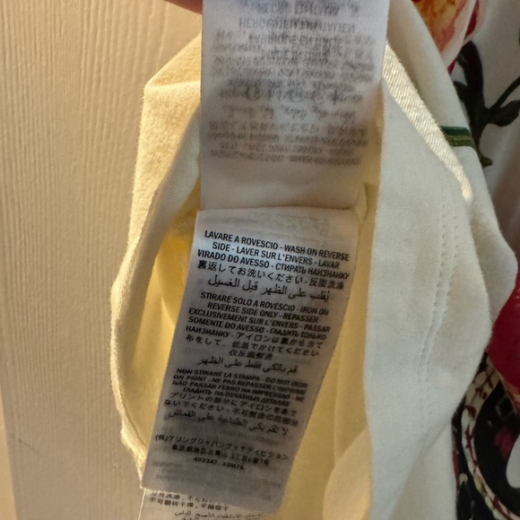 Gucci Guccy Maison de L’Amour Snake T-Shirt (as seen on Taylor Swift) - Picture 8 of 8